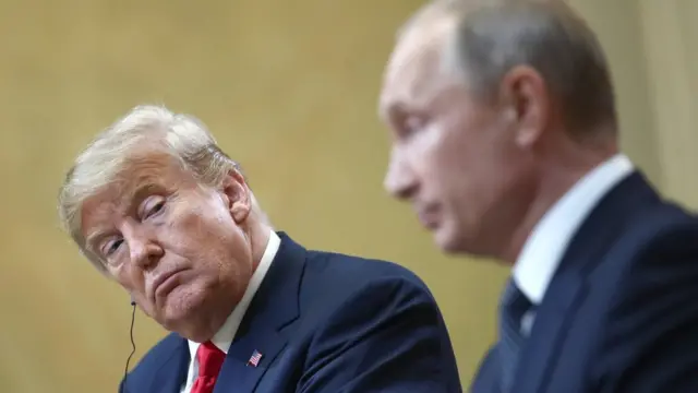 Путинмен сөйлескен Трамп нәтиже шықпағанына қынжылды