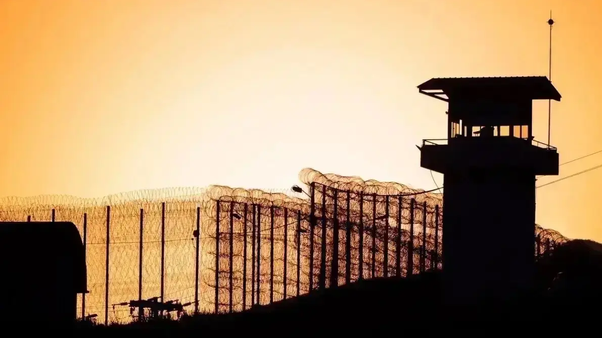 Шымкенттегі арнайы ХҚКО-ның экс-басшысы қамауда жатып, көз жұмды