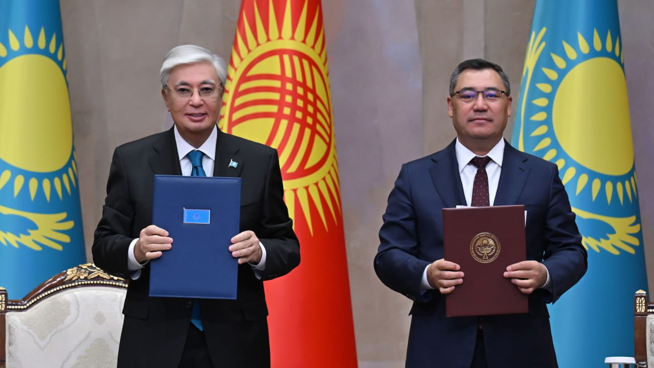 Қазақстан мен Қырғызстан мемлекеттері басшыларының Бірлескен мәлімдемесі қабылданды   