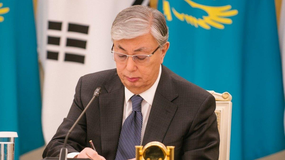 Президент Жарлығымен "Қазақстан Республикасының Конституциясына 30 жыл" мерейтойлық медалі бекітілді