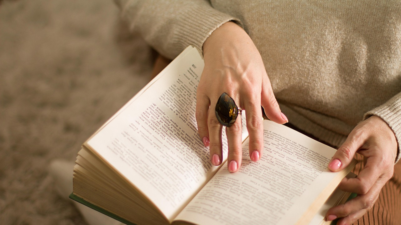 Батыс Қазақстан облысында кітапханашылар 46 млн теңгені жымқырған