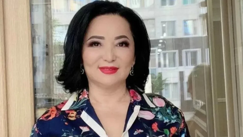 "Ота жасатқан": Гүлзира Айдарбекованың жиырылған беті талқыға түсті 