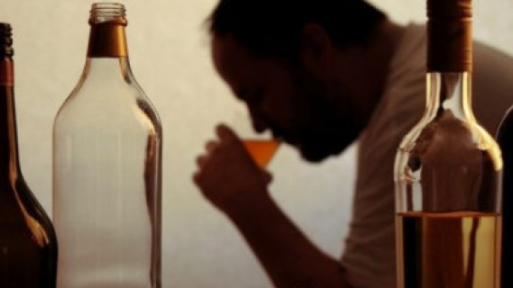 Ануста көптеген шарлары бар порно