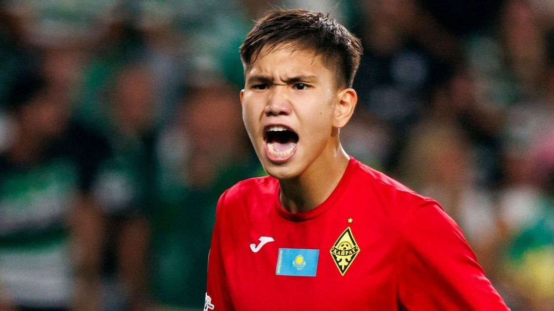 «Мен ондай сыйлықты алмас едім»: 5 гол жіберген Шерхан Қалмұрзаны әріптесі сынап тастады