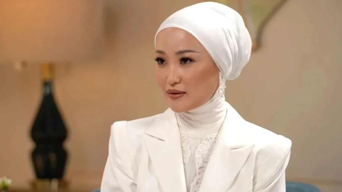 "Екі балам өсіп қалды": Мөлдір Әуелбекова тағы да тұрмыс құру жайлы айтты  