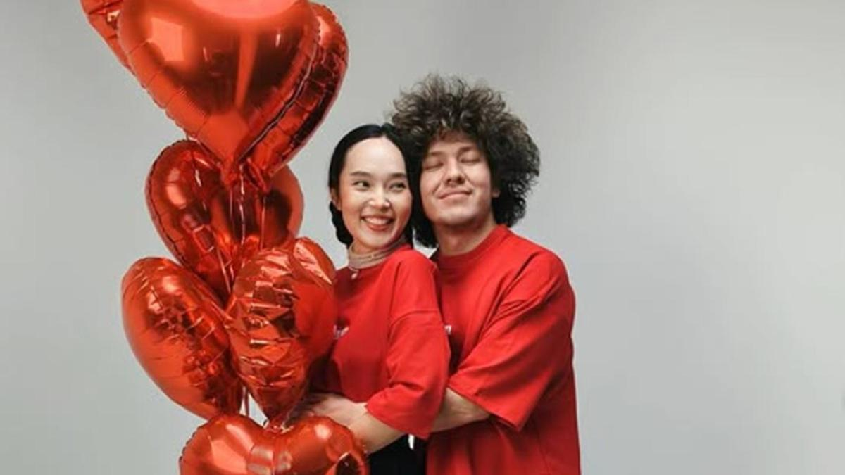 "Әрдайым үйлесімде болғанын қалаймын": Айжұлдыз Адайбекова екінші баласының есімін жариялады 