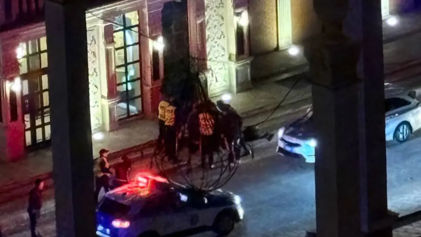 Ақтауда жас қыз 18 қабаттан құлап қаза болды