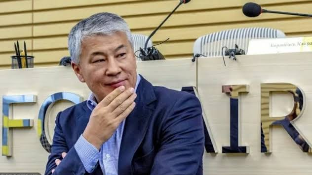 Сыйлық үшін рұқсат керек: Қайрат Боранбаевтың футболшыларға қойған жаңа ережесі елді таңғалдырды