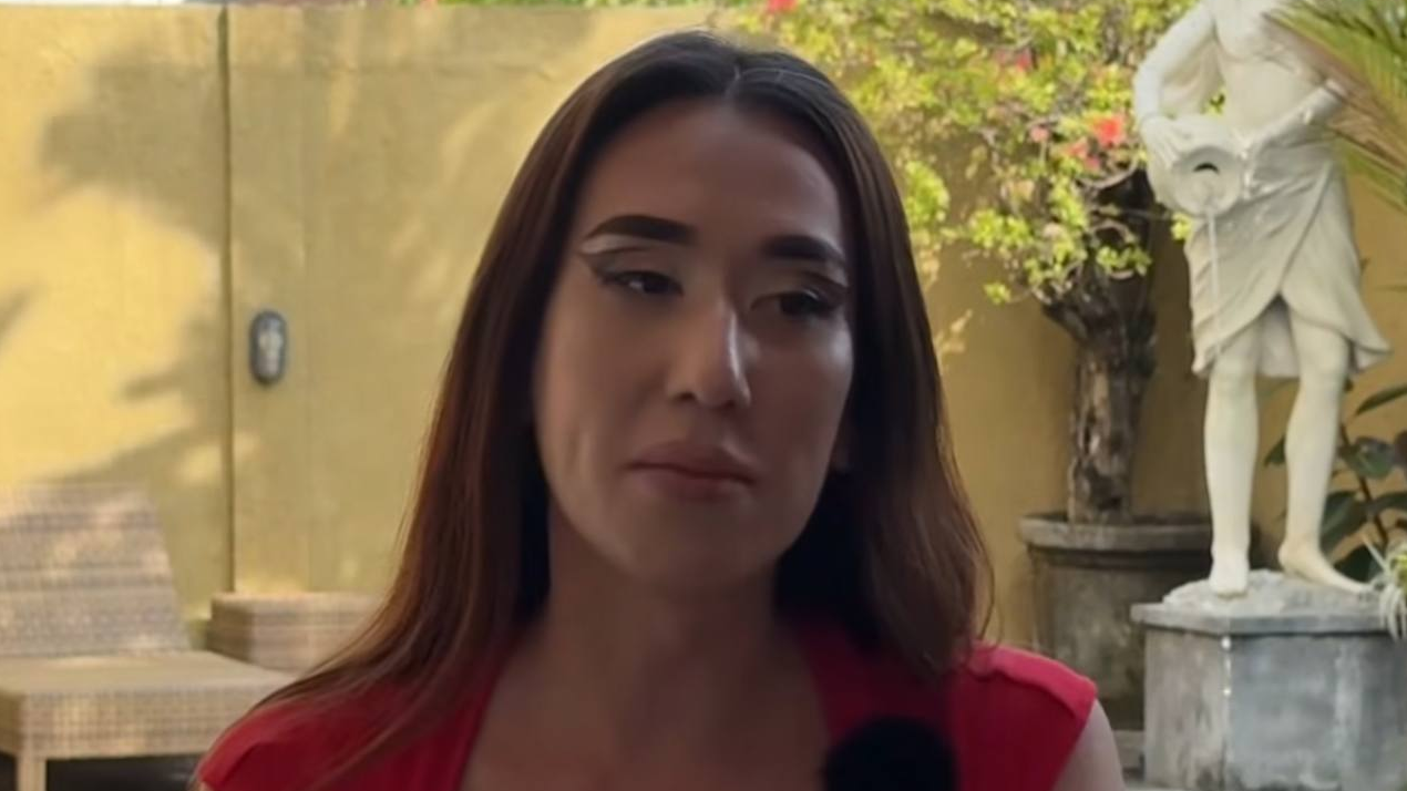 "Мені ұрып-соқты": Атышулы Амилай өзіне қысым көрсеткен еркек туралы айтты (ВИДЕО)