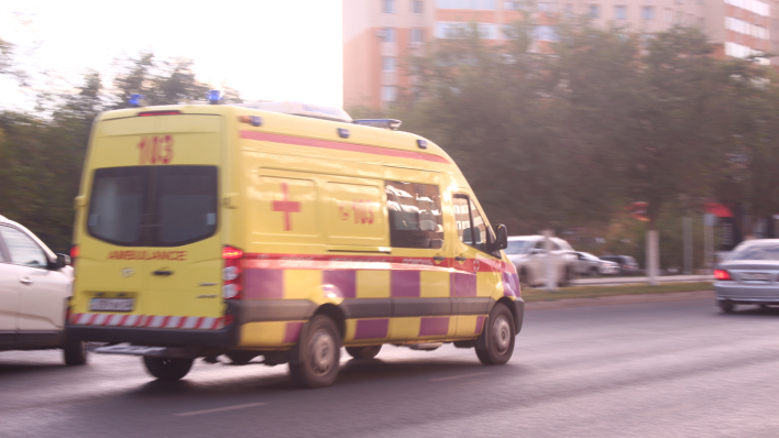 Жасөспірімнің тоғызыншы қабаттан құлады: Полиция тергеу жүргізіп жатыр