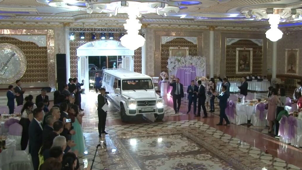 Арқалықта тойға барған қонақтар күтпеген жағдайға тап болды