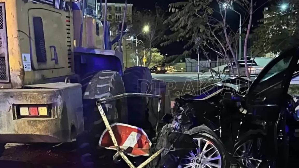 Ақтауда жол апатына ұшыраған полиция қызметкері қаза тапты