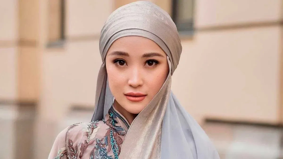 Артқы жағындағы трусиктердегі сперматозоидтардың фотосы