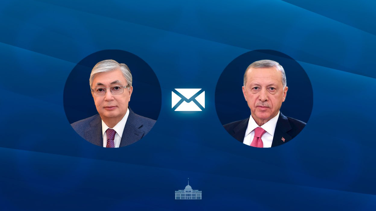 Тоқаев Түркия президенті мен халқын ұлттық мейрамымен құттықтады