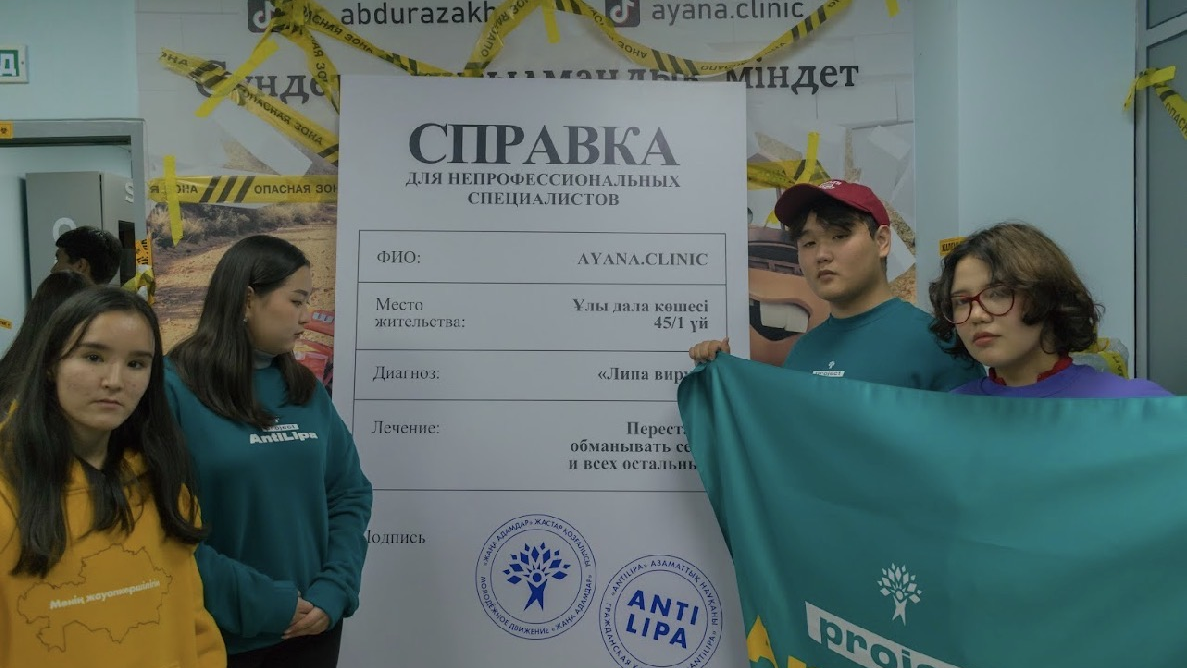 Жалаңаш сексуалды әдемі аққұба