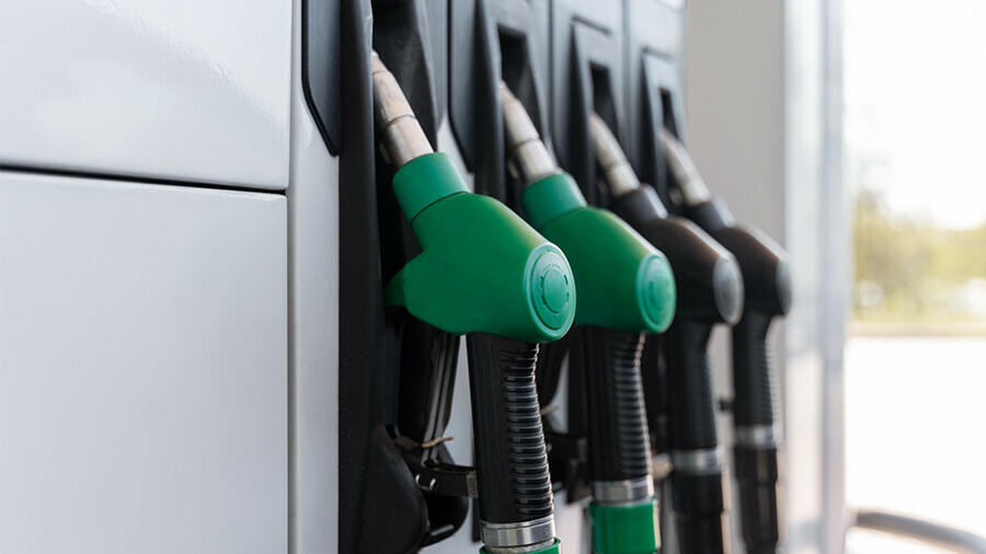 Қазақстанда бензин бағасы мен автогаз тапшылығына байланысты жедел желі ашылды