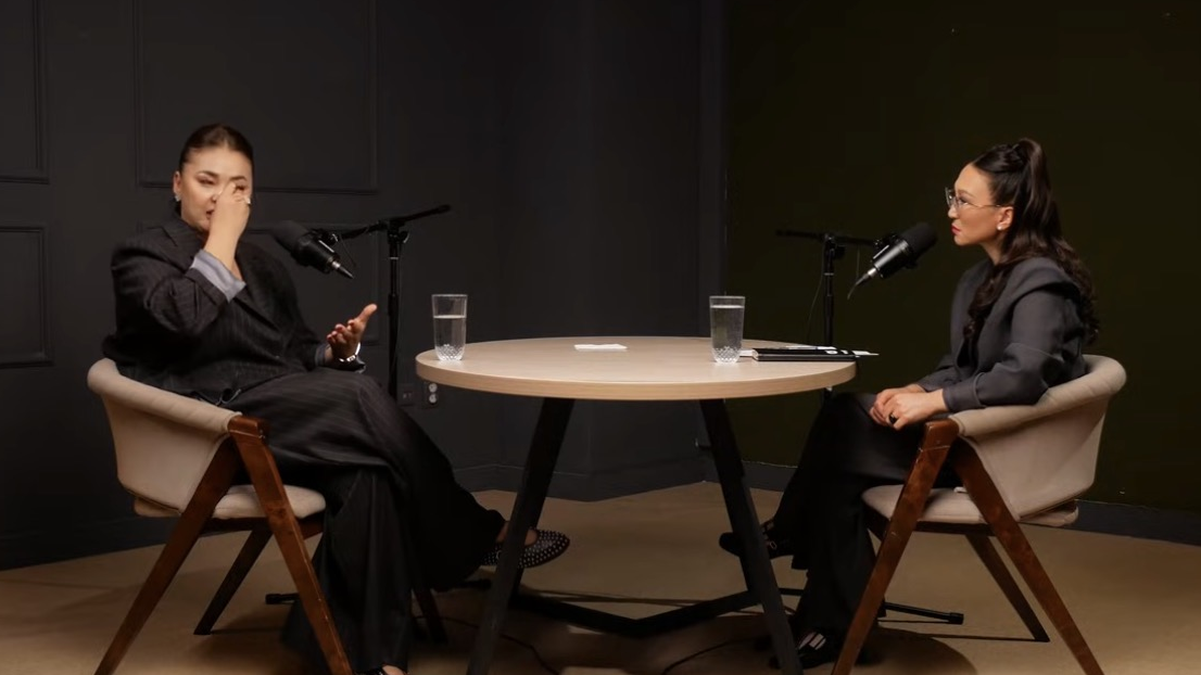 Сексуалды жалаңаш жетілген әйелдер фотосуреттері