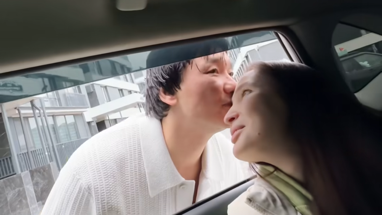 Жұлдыз Әбдукәрімова: «Балаларымды әкелеріне қалдырдым»