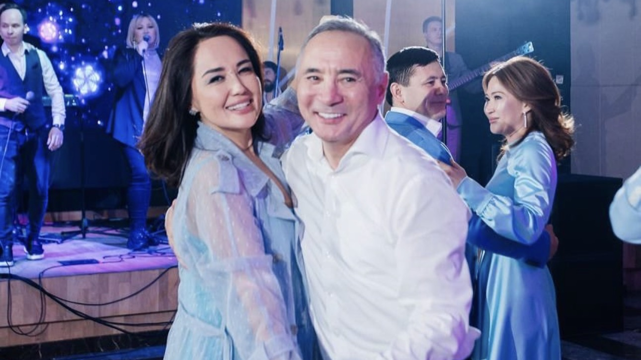 Тәжік жастарының сексін көріңіз