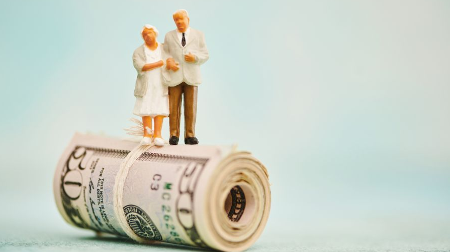 Зейнетақыны өз бетіңше көбейтудің жолы қайсы? Жұмыс істемегендер де ала ма?