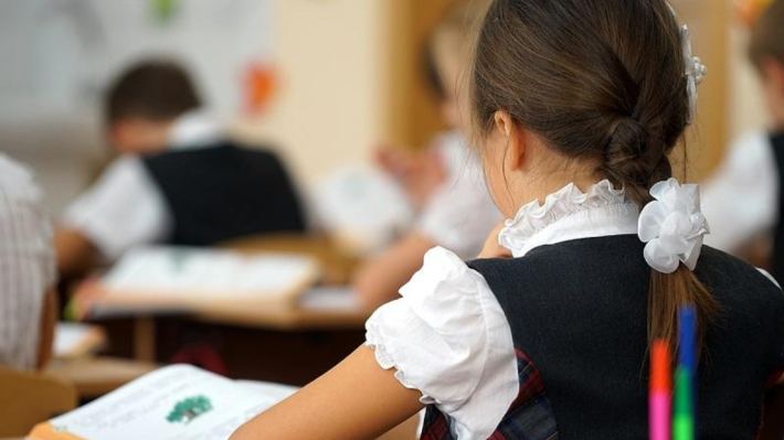 «Ешкімге айтпаңдар»: Атырауда мұғалімдердің оқушылар төбелесін жасырмақ болған