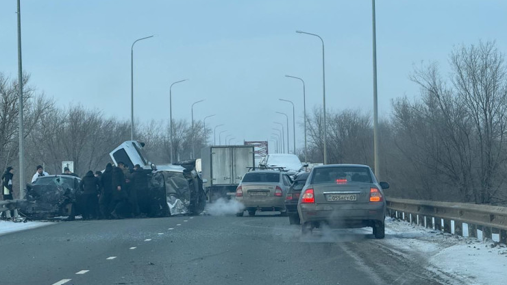 Жайық көпірі маңында жантүршігерлік жол апаты болды