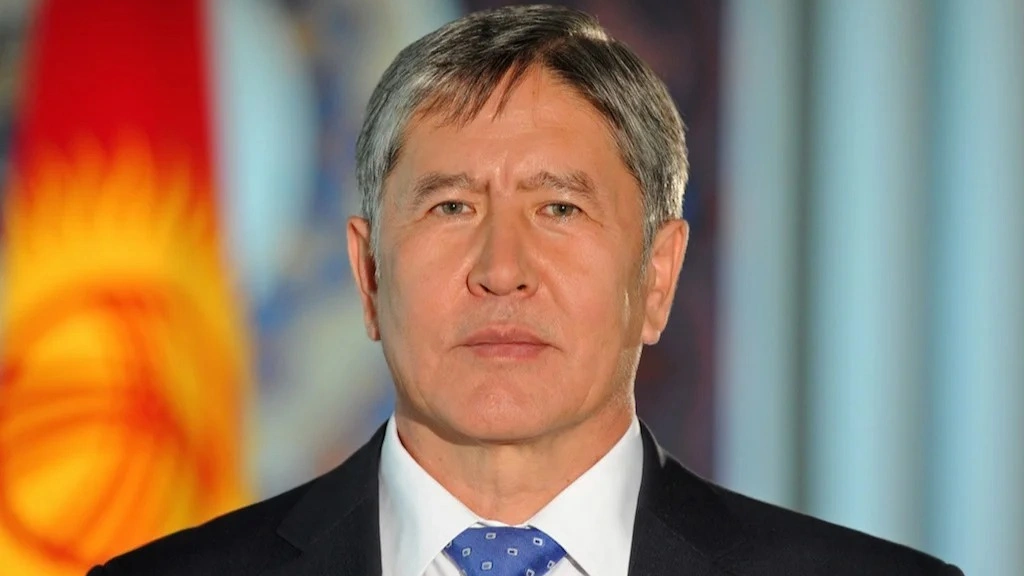 Қырғызстанның бұрынғы президенті Алмазбек Атамбаев мемлекеттік марапаттарынан айырылды   