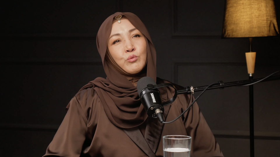 «Күйеуімнің бірінші әйелі мені дуалады»: Индира Расылхан жеке өміріне қатысты сұмдық деректі ашты