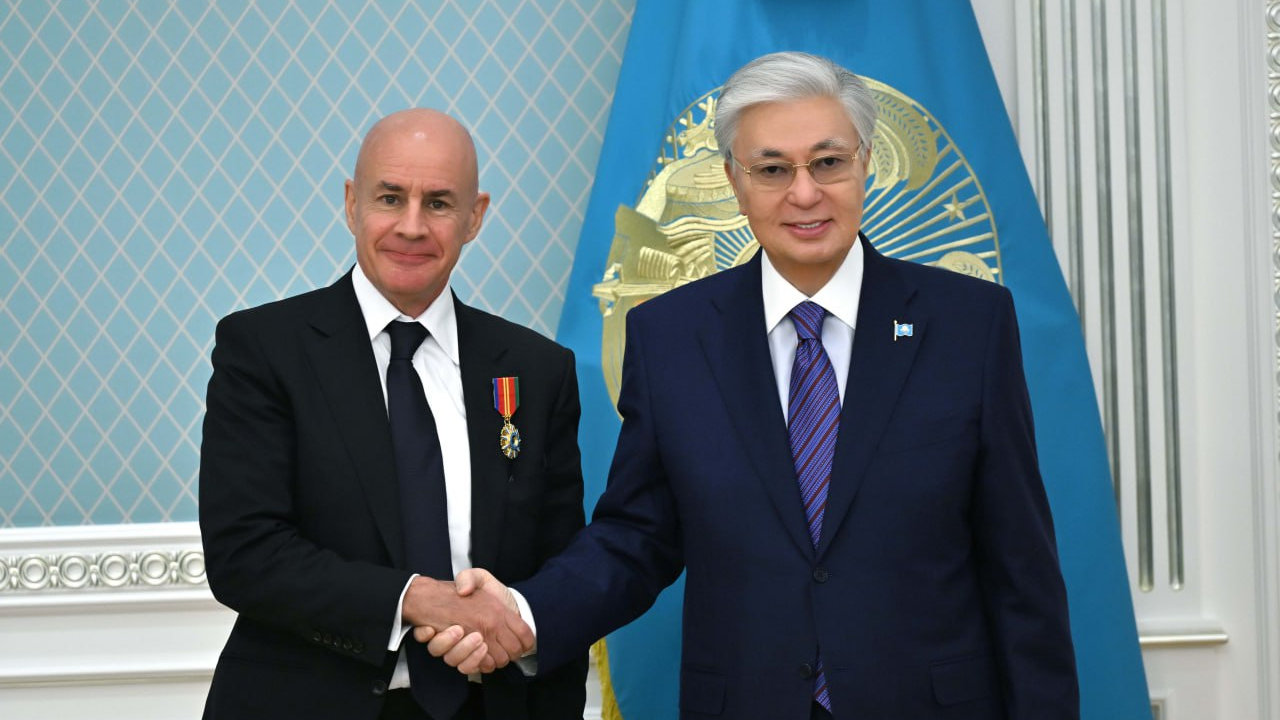 Мемлекет басшысы FIS президенті Йохан Элиашты қабылдады