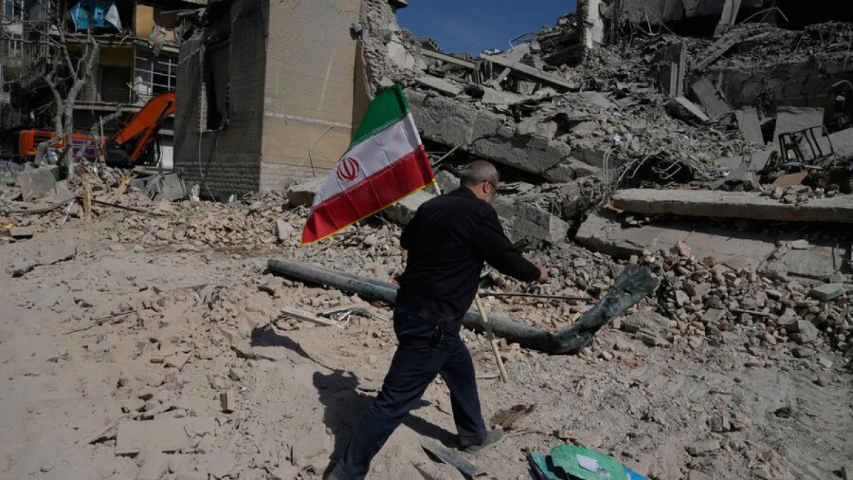 Иран СІМ АҚШ пен Израильдің мектептерге жасаған шабуылын геноцид деп атады