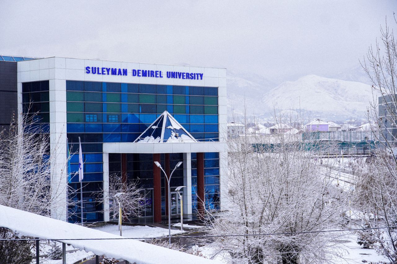 Сулейман Демирель Университеті білімді жастарды қолдауға ГРАНТ бөліп отыр