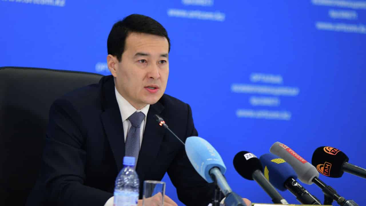 Смайылов денсаулық сақтау министрін сынап тастады