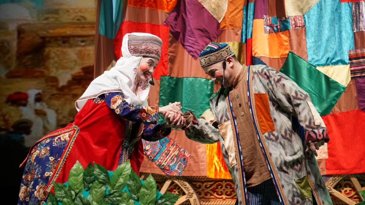 «Алатау» дәстүрлі өнер театрында «Әгугай мен Игигай» қойылымы!