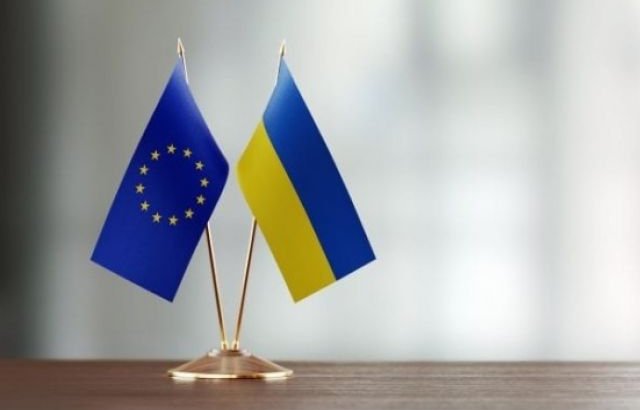 ЕО көшбасшылары Украинаның одаққа кіру туралы ұсынысын қолдады