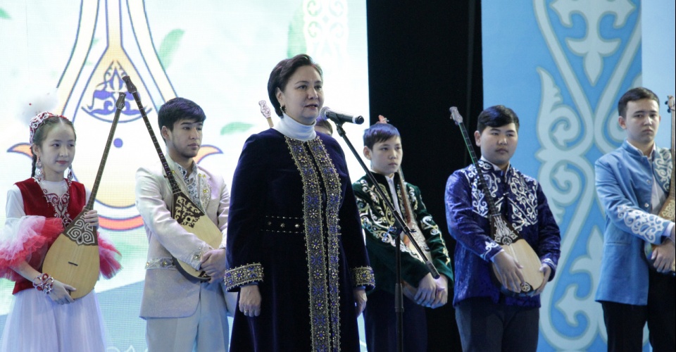 Сыр төрінде республикалық оқушылар айтысы ұйымдастырылды