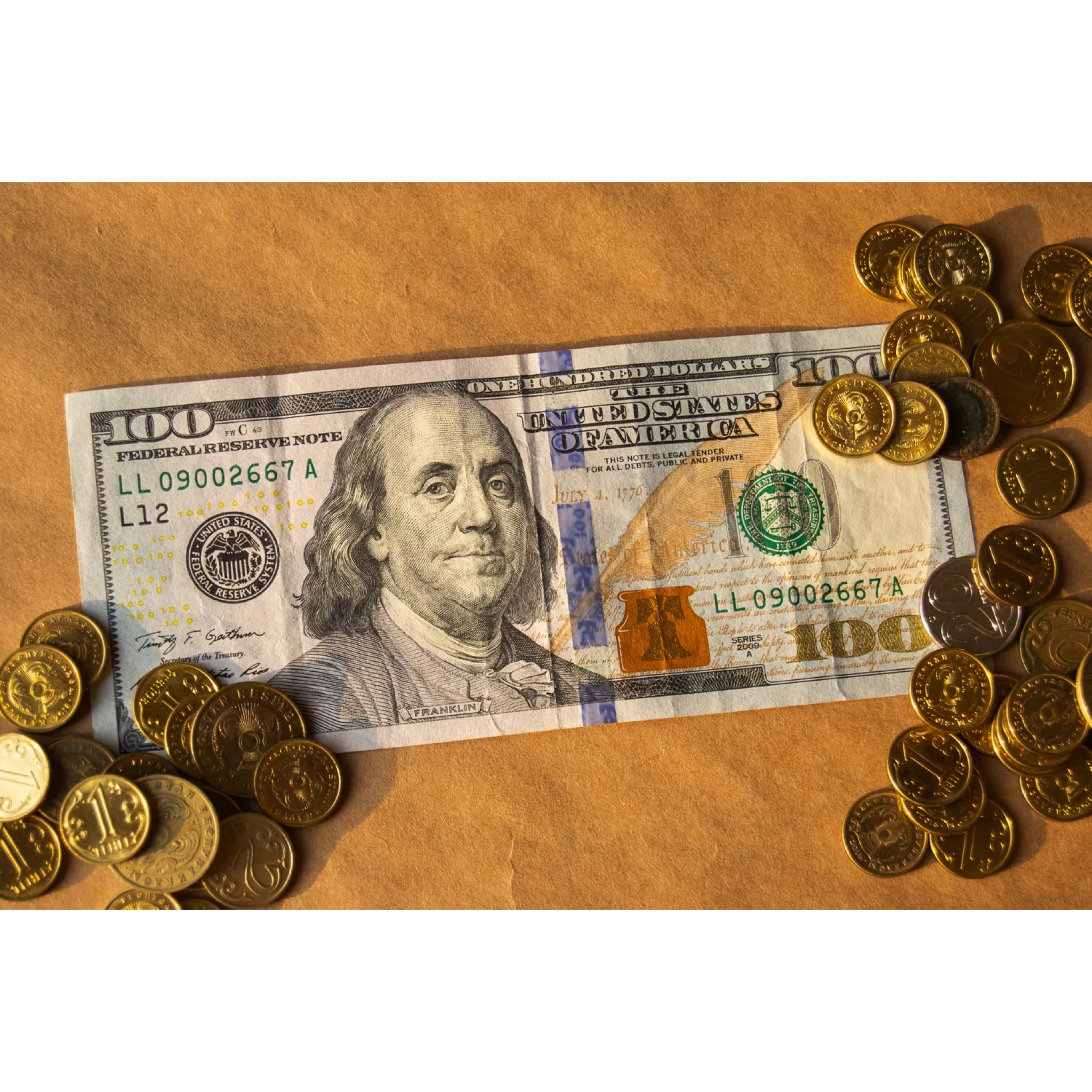 Қазақстандағы қолма-қол доллар тапшылығы – уақытша құбылыс