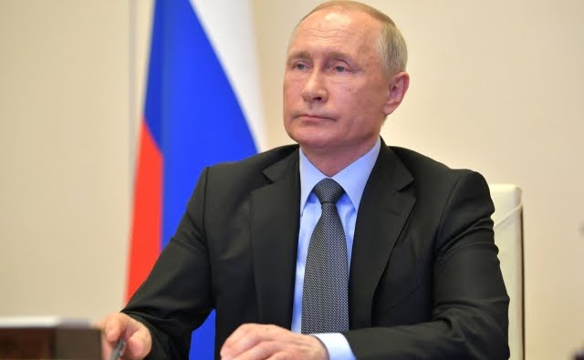 “Путинді жауапқа тартудың күшті жолы бар”: Петицияға миллионнан астам қол жиналды