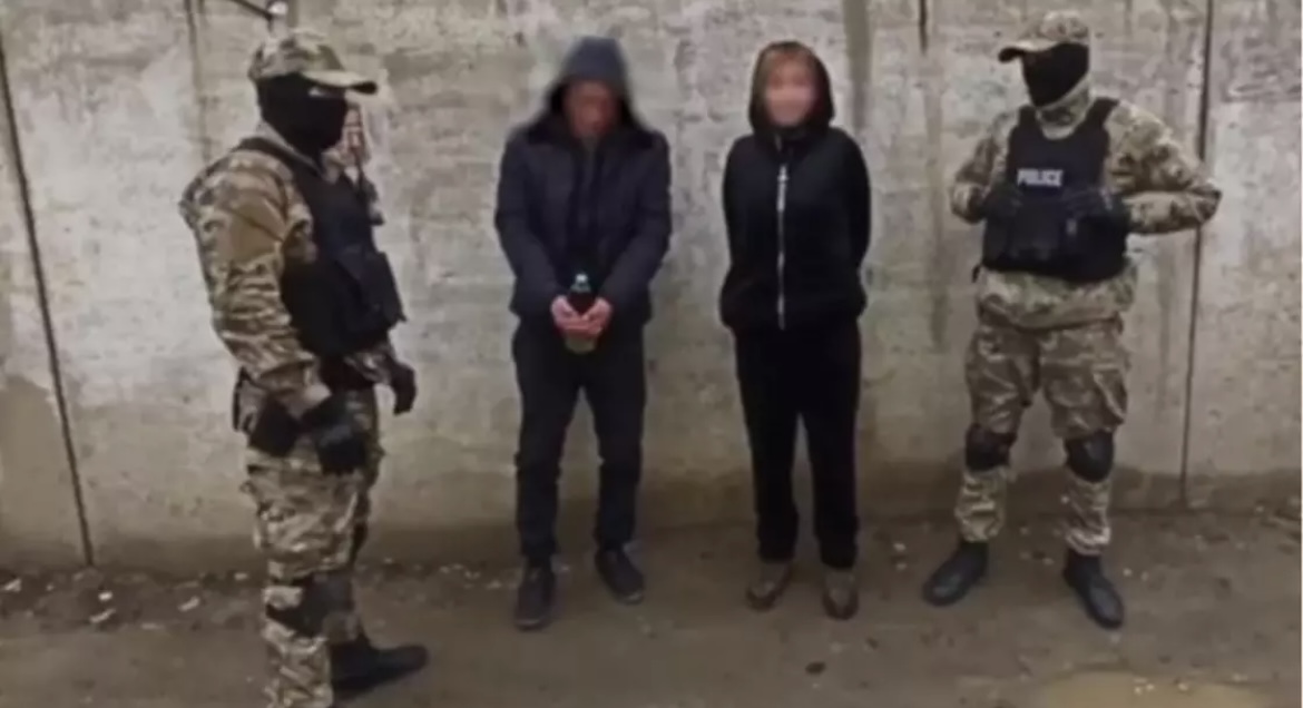 Алматыда 45 жастағы әйел басқарған пәтер ұрылары ұсталды