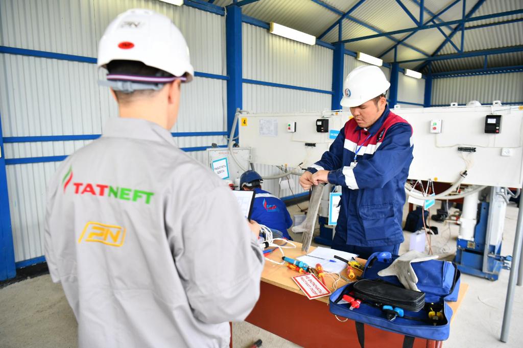 «ҚазМұнайГаз» Маңғыстау облысындағы жұмыссыз азаматтарды «Татнефть» компаниясына жұмысқа орналастыруға көмек көрсетуде