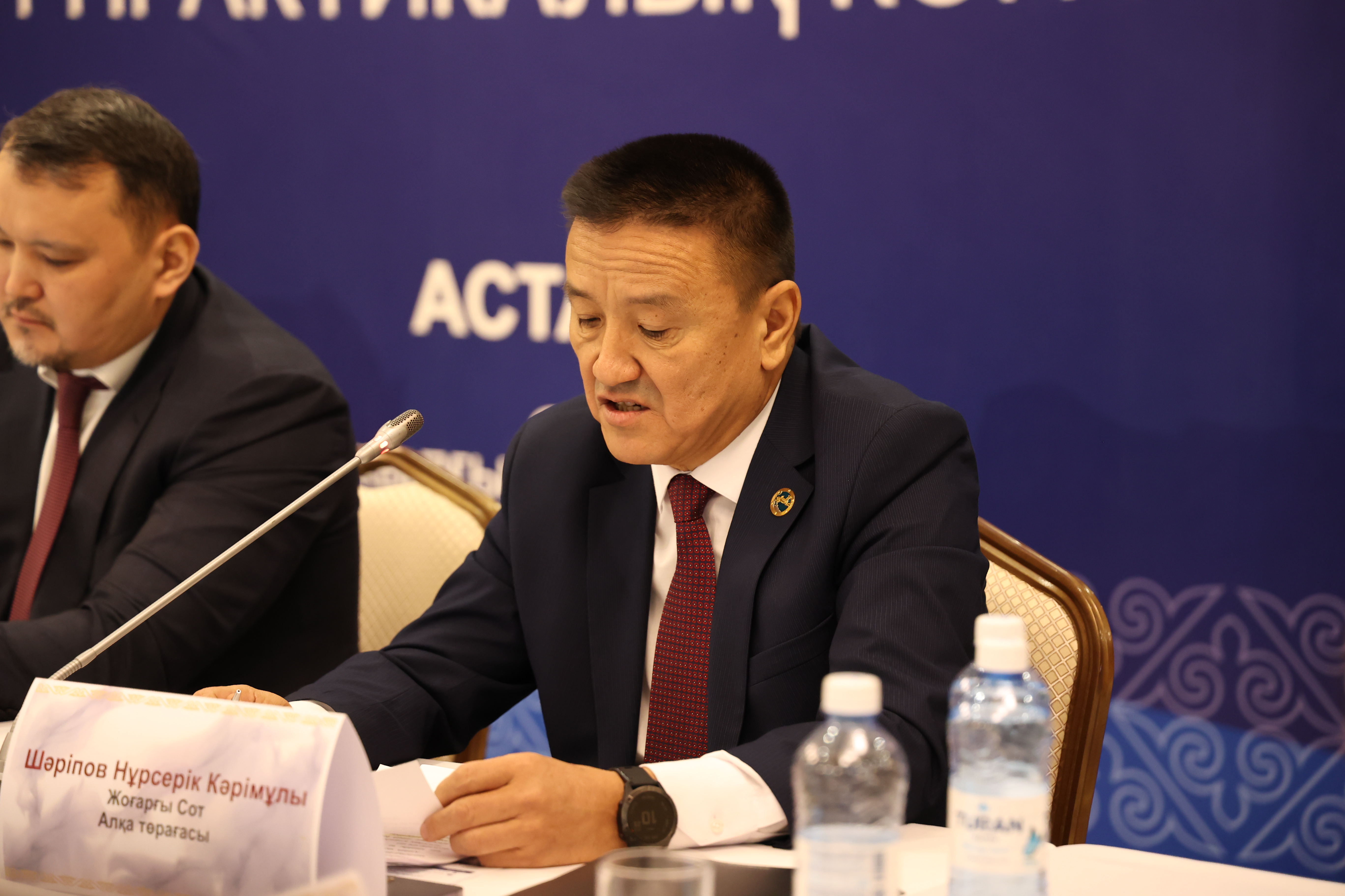 Заңның түпнұсқасы мемлекеттік тілде жазылуы себептері анықталды