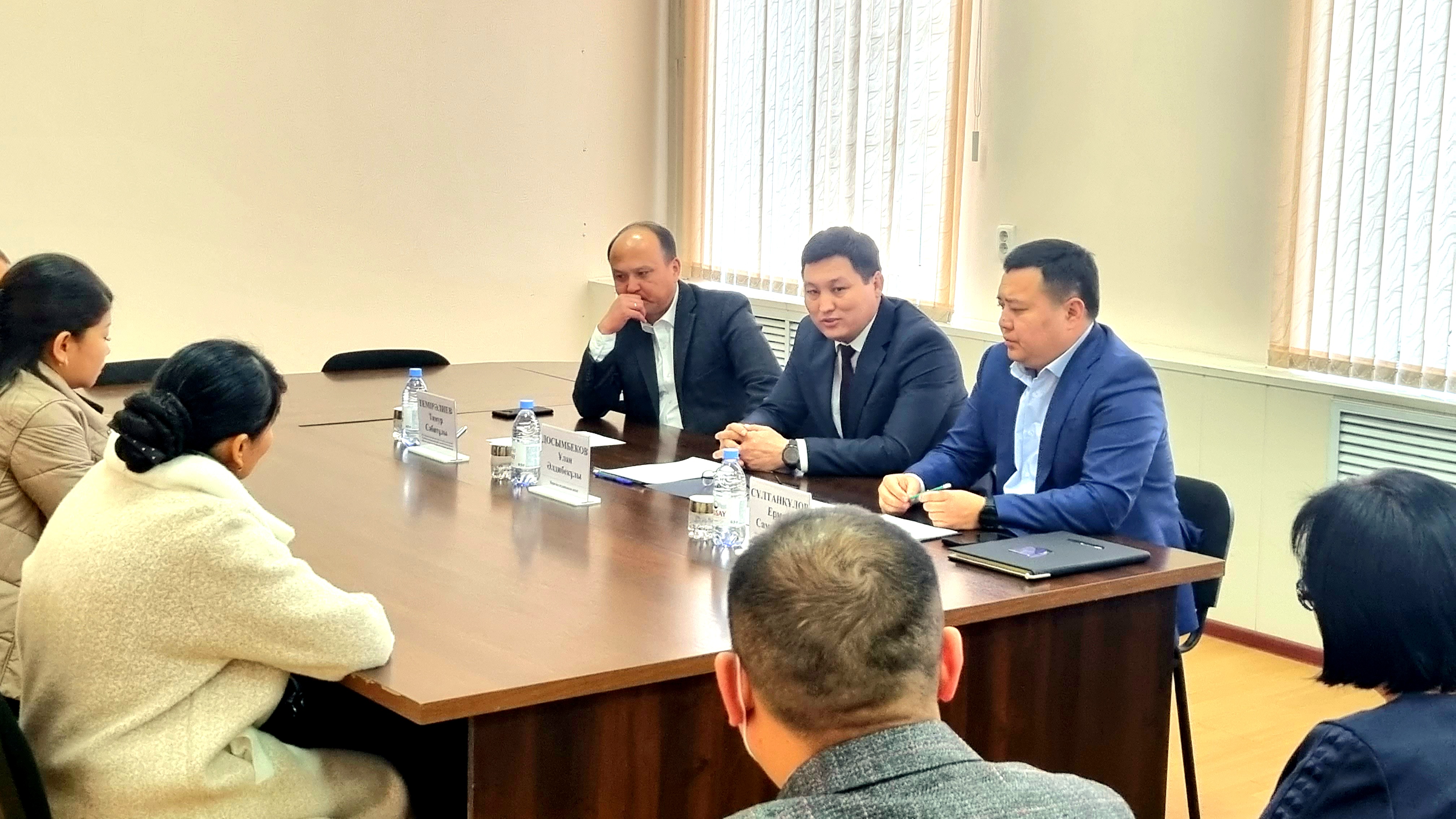 Антикормен кездесу