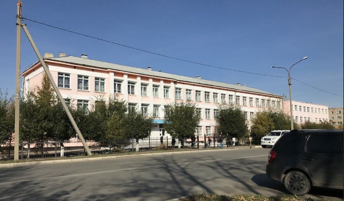 Көкшетауда мектеп ауласында асылып қалған 18 жастағы қызға қатысты тың дерек шықты