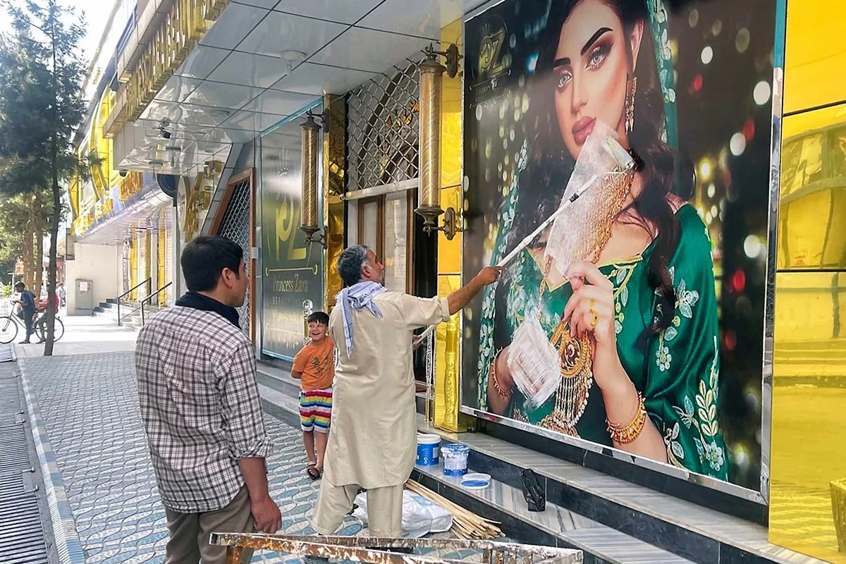 Ауғанстанда сұлулық салондары жабылып, 60 мың әйел жұмыссыз қалды