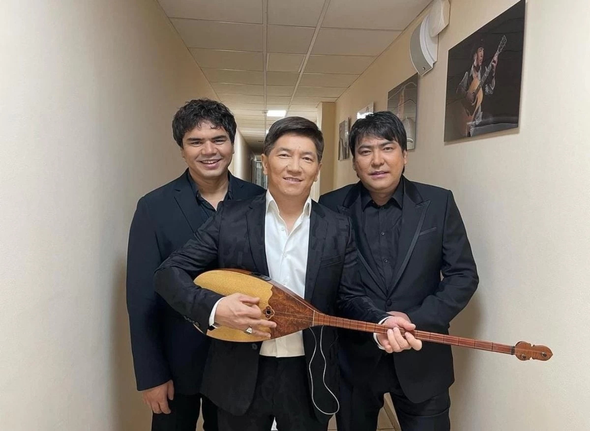 "Мейрамбек пен Кенжебектің алдында жүремін": Сәкен Майғазиев өзін сынағандарға жауап берді