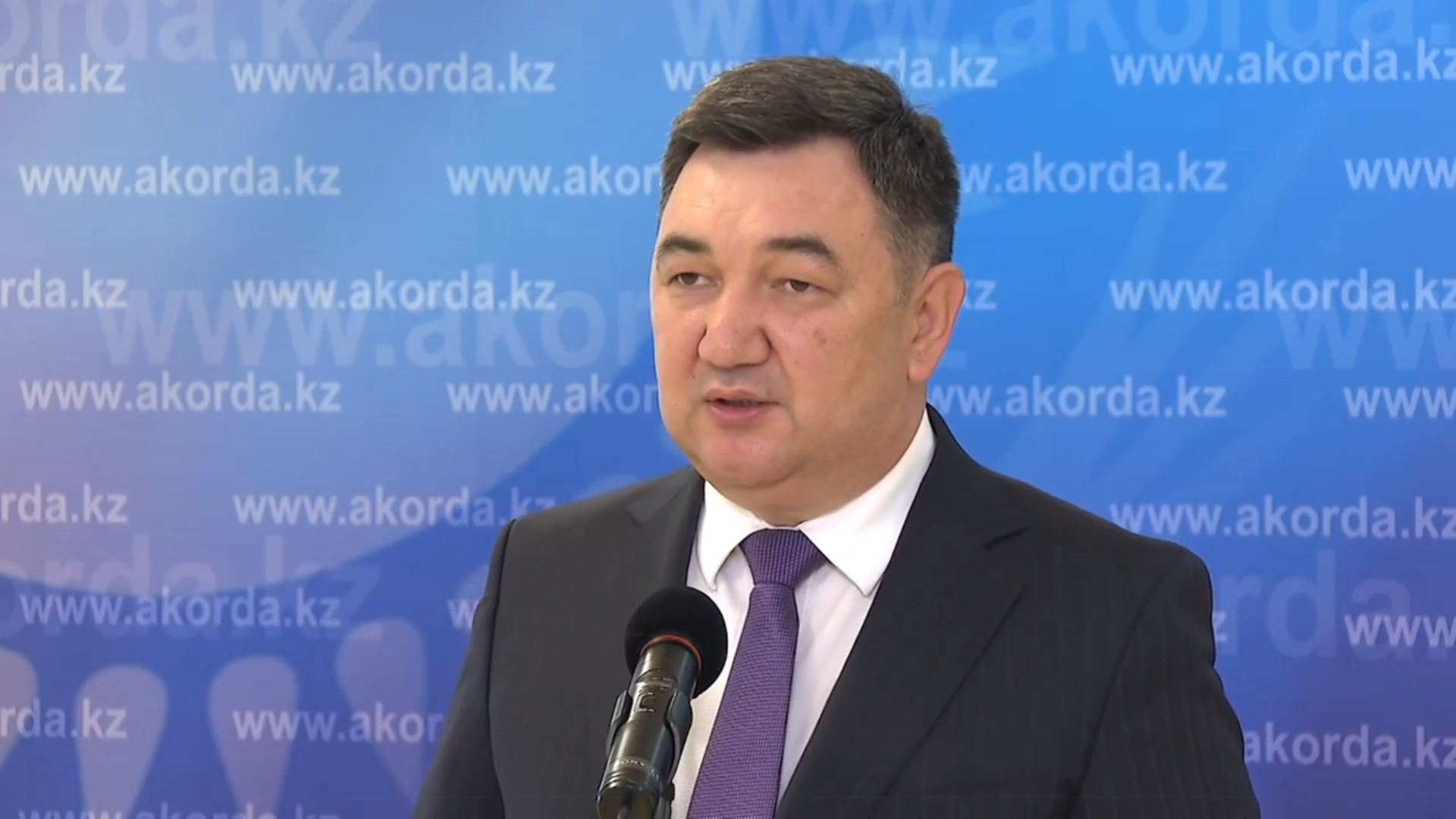 Хиджаб тақырыбын саясиландыру діннің өзіне қауіпті - министр