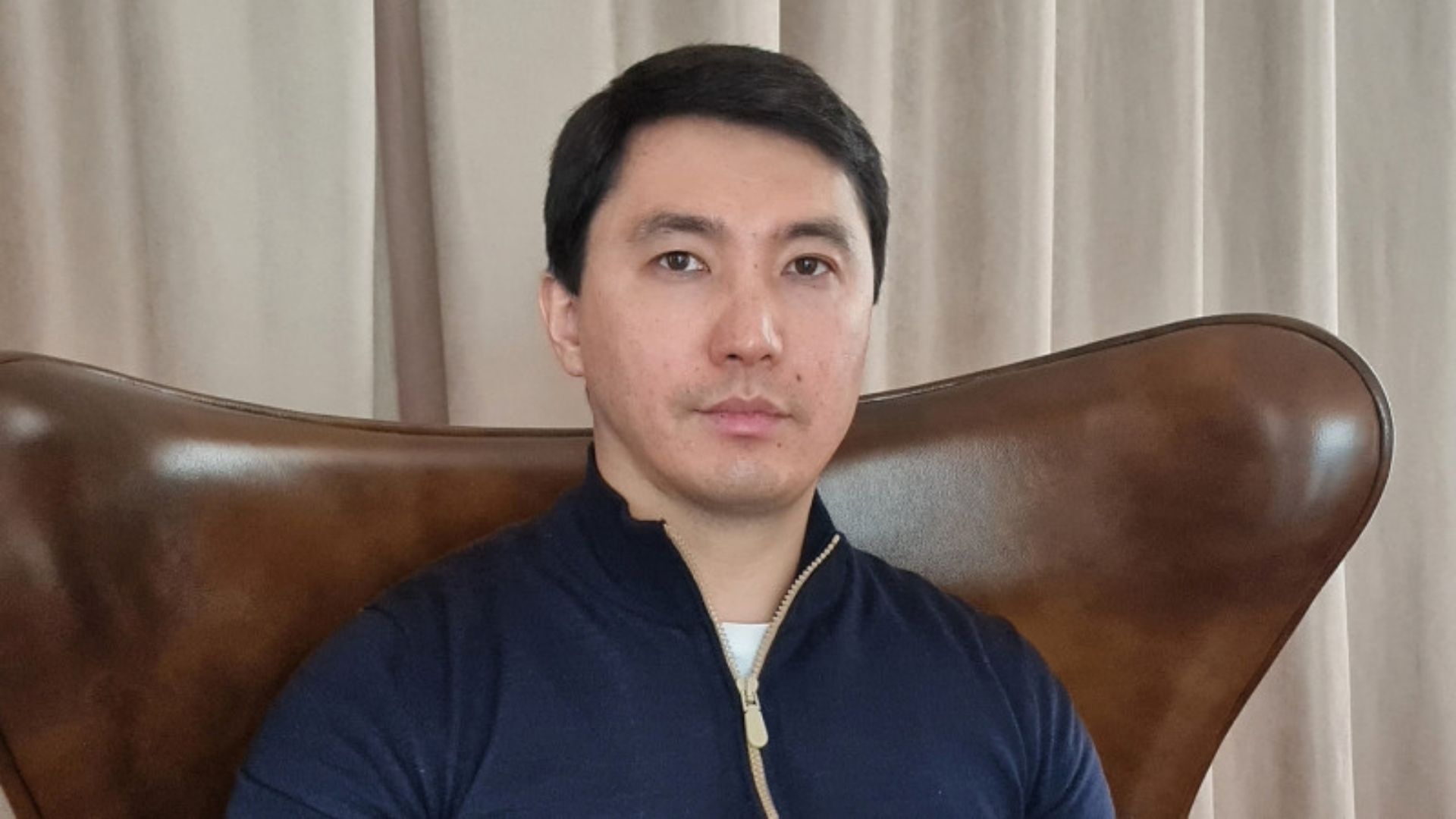 Сот Қайрат Құдайбергенді қамауда ұстау мерзімін 21 қыркүйекке дейін ұзартты