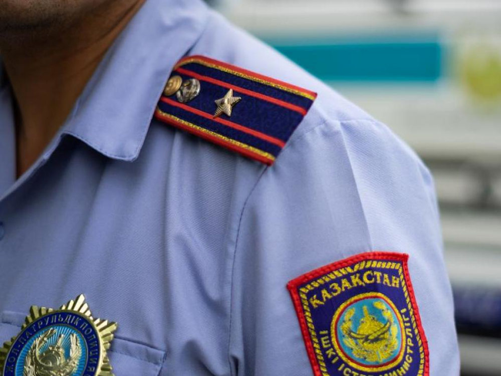 Шымкентте жемқорлыққа жол берген 6 лауазымды полицей қызметінен босатылды