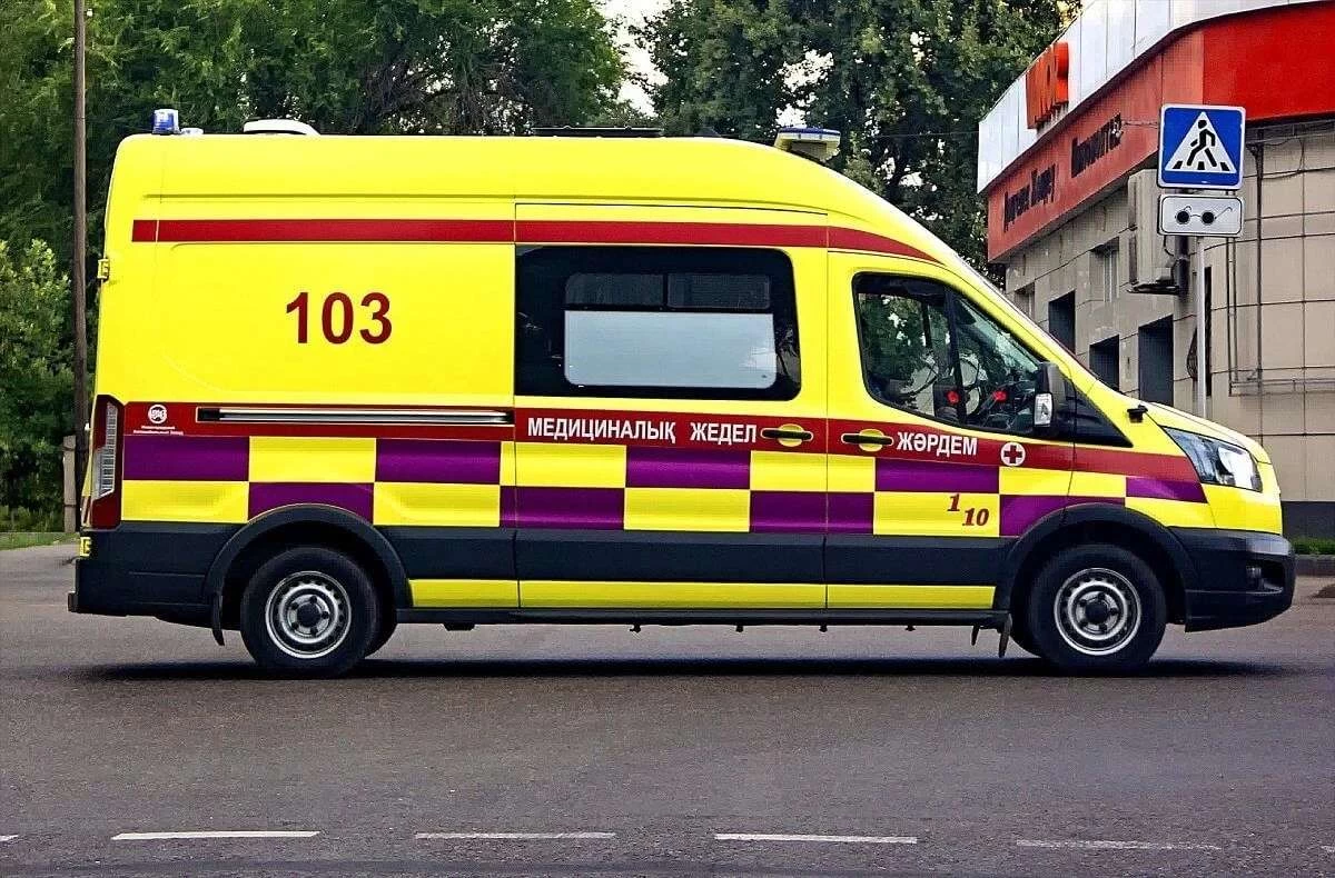 Улану жалғасуда: Ақтауда тағы үш бала мен екі ересек тұрғын қандалаға қарсы дәріден соң ауруханаға түсті