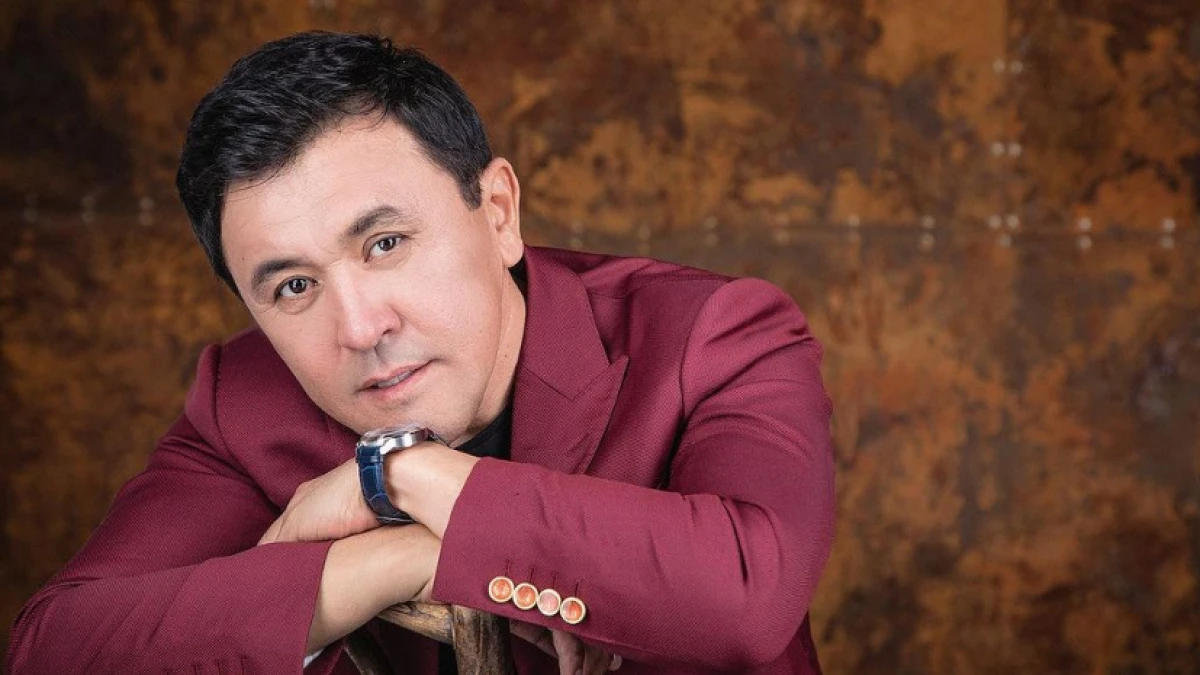 «Құда боламыз»: Ақбота Керімбекова Заттыбек Көпбосынұлының қызына сырға салды