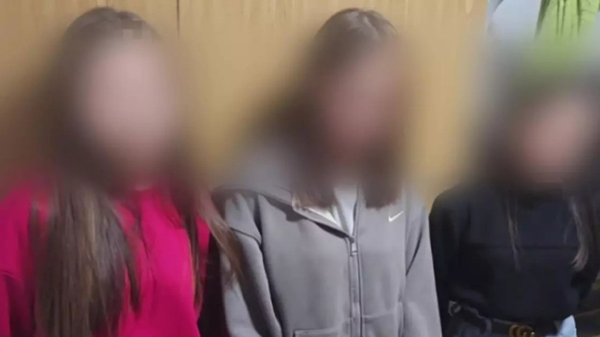 Бейімдеу орталығынан қашып кеткен үш қыз басқа қаладағы хостелден табылды